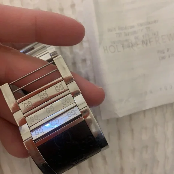 Gucci Watch - Picture 4 of 6